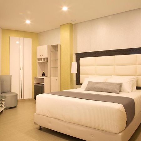 Hotel Silver Гуарне Экстерьер фото