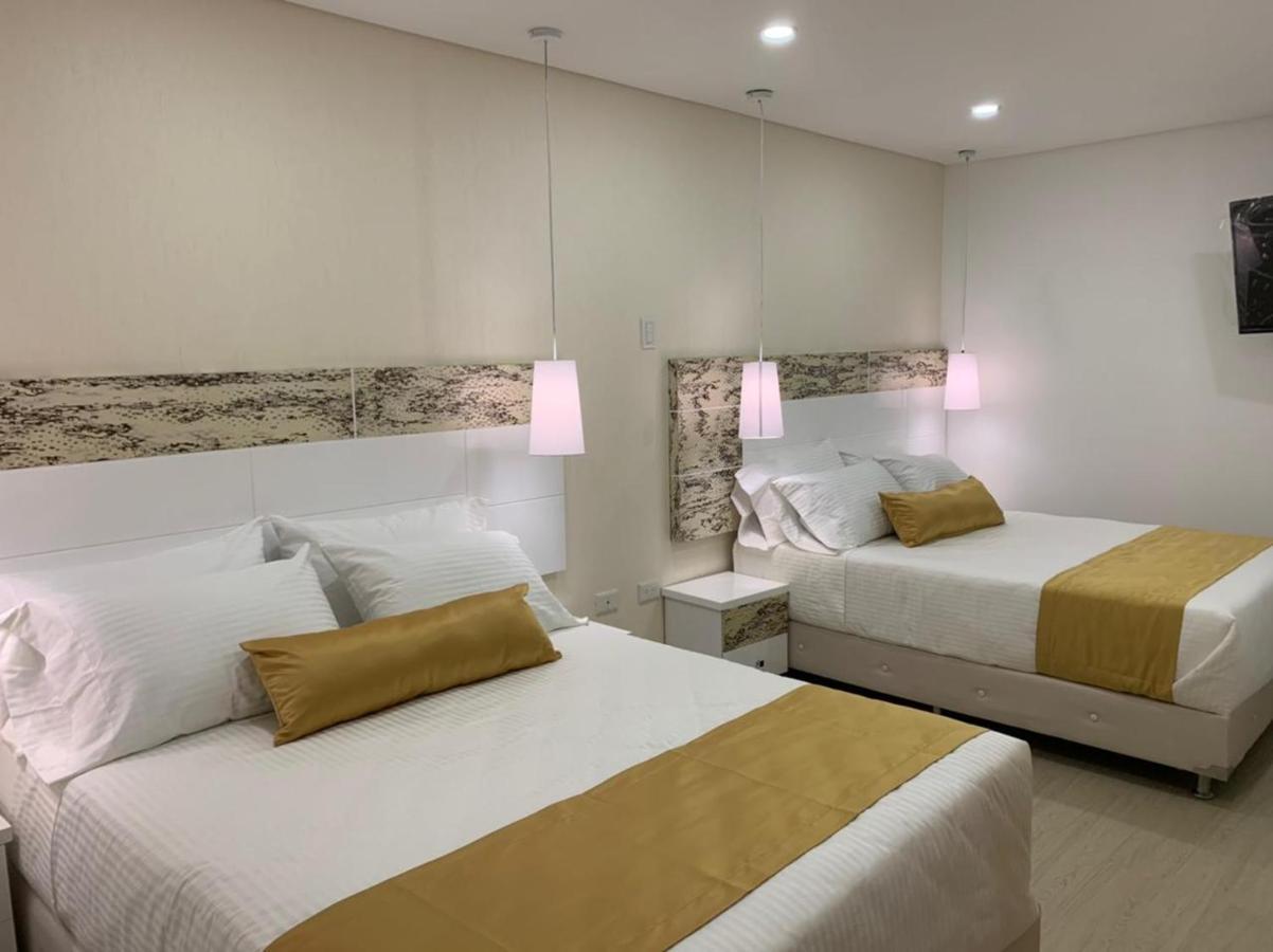 Hotel Silver Гуарне Экстерьер фото
