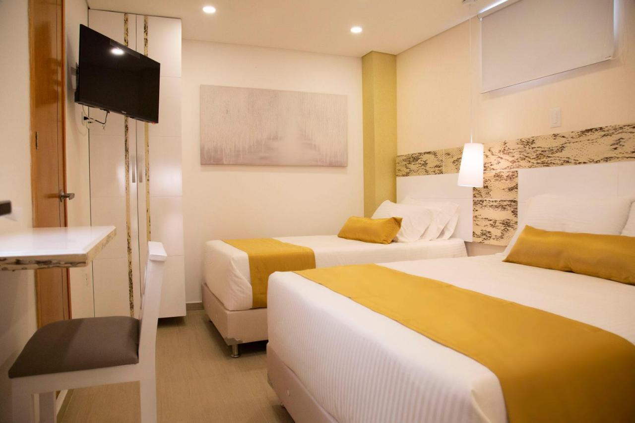 Hotel Silver Гуарне Экстерьер фото