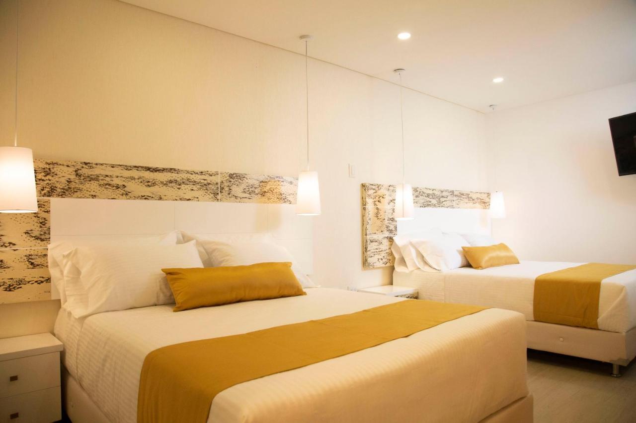 Hotel Silver Гуарне Экстерьер фото
